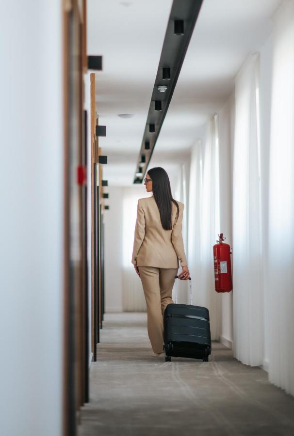 Hotel Kod Barica Grude エクステリア 写真
